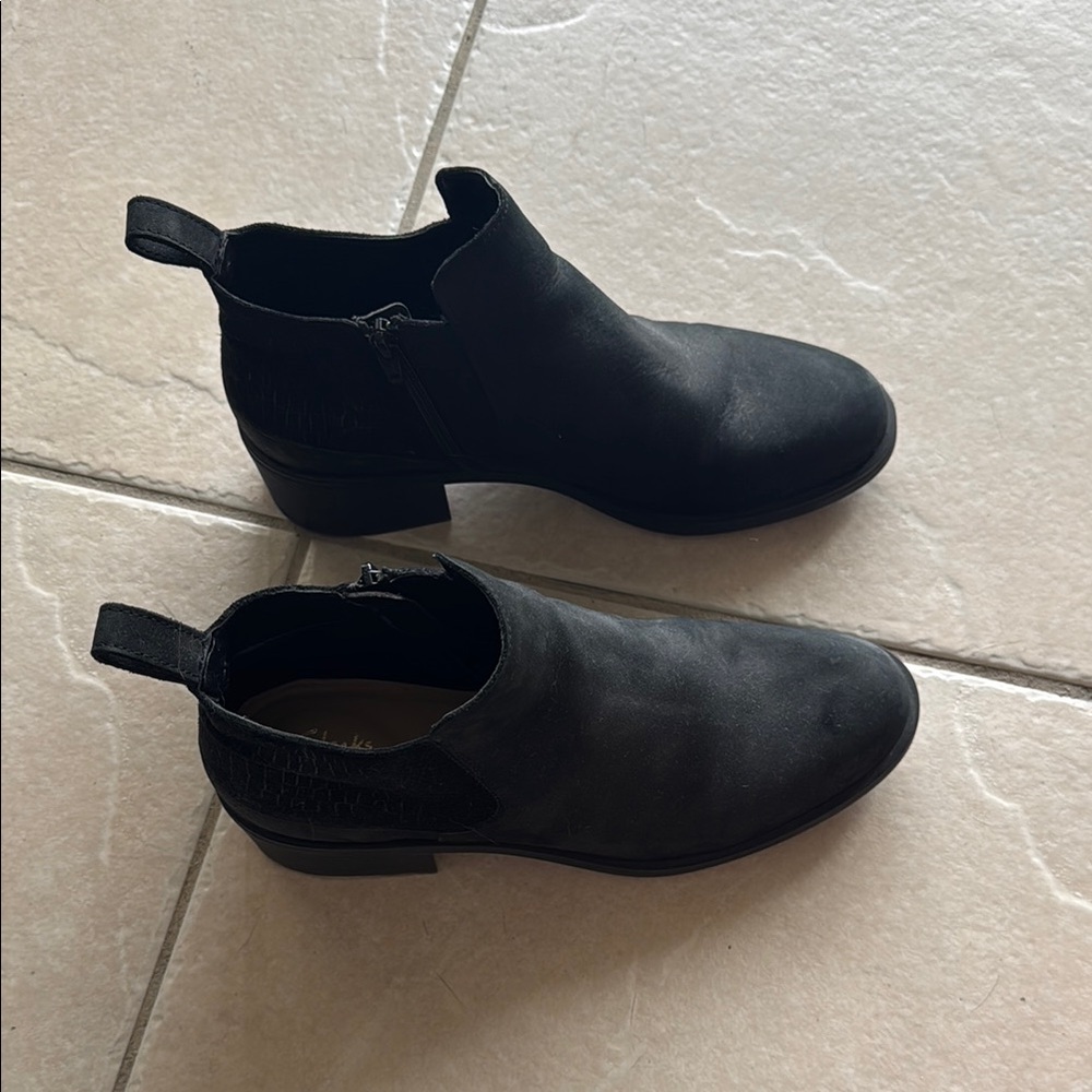 Clarks Leather Women’s Black Boots